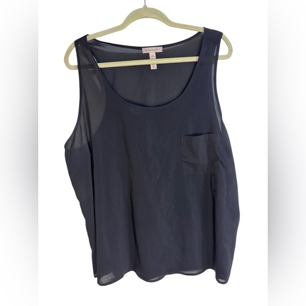 Ambiance Apparel Black Tank Top Scoop Neck Relaxed Fit
